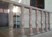 Балясины из гранита,  мрамора и травертина